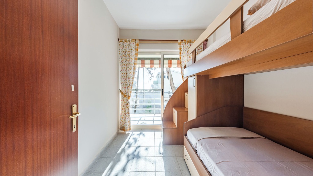 Photo of Bedroom in Golem
