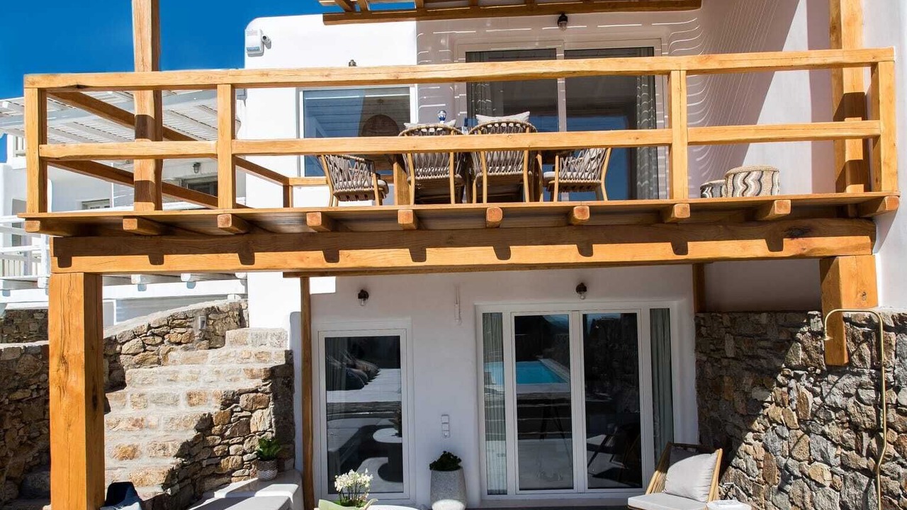 Photo of Outdoor in Elia