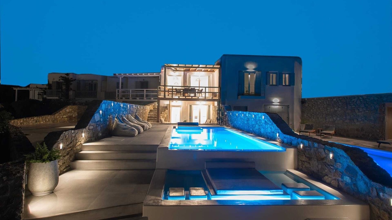 Photo of Outdoor in Elia