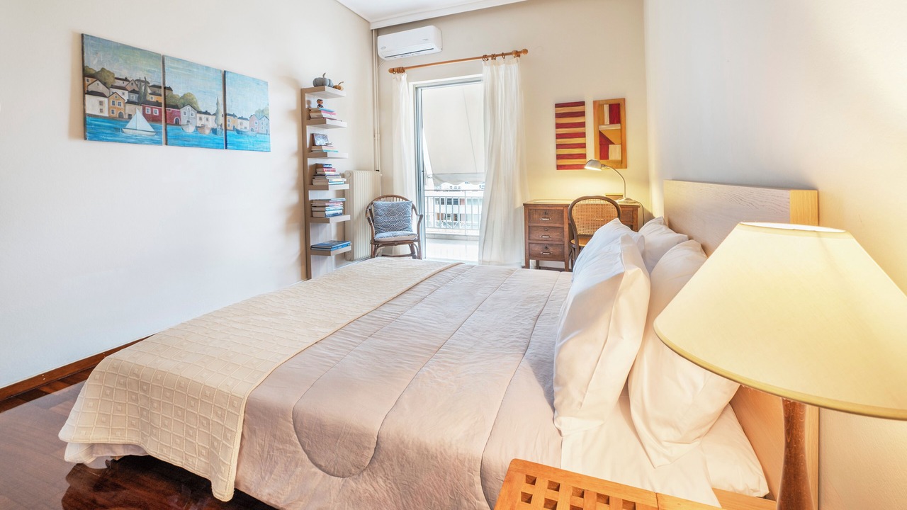 Photo of Bedroom in Glyfada