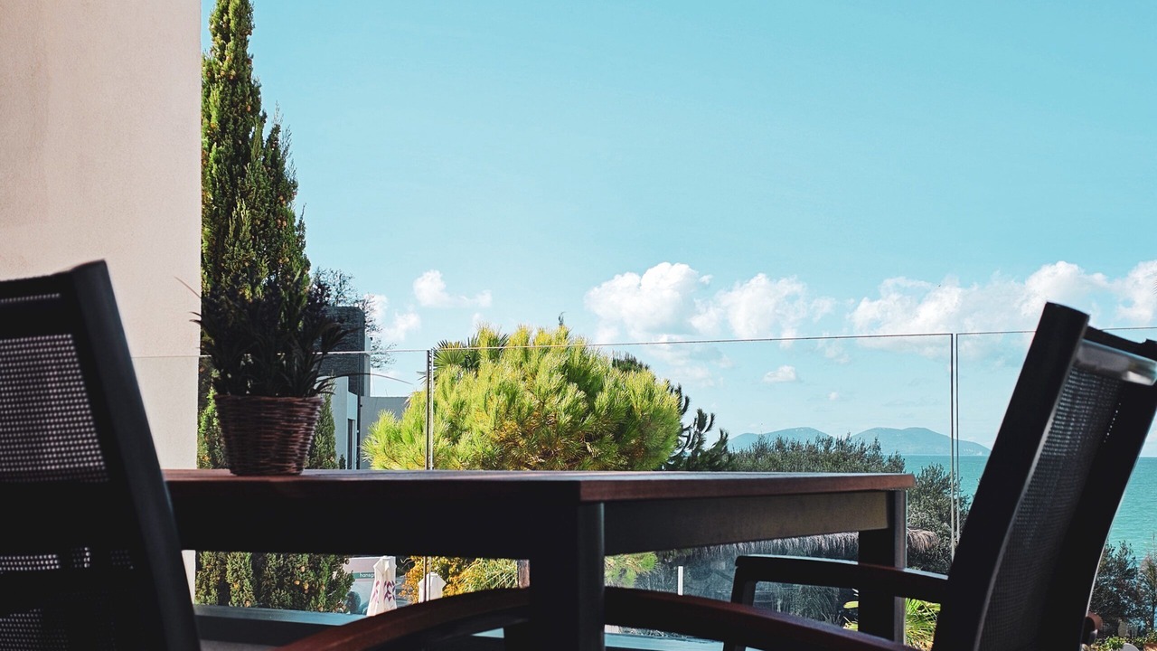 Photo of Outdoor in Radhime