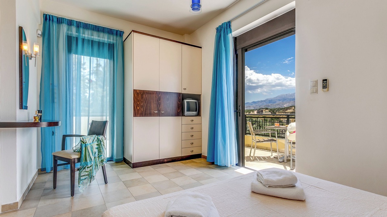Photo of Bedroom in Kato Stalos
