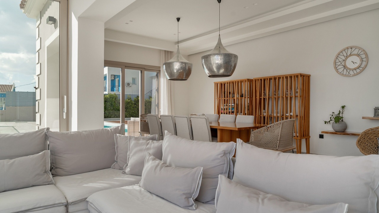 Photo of Livingroom in Mousata