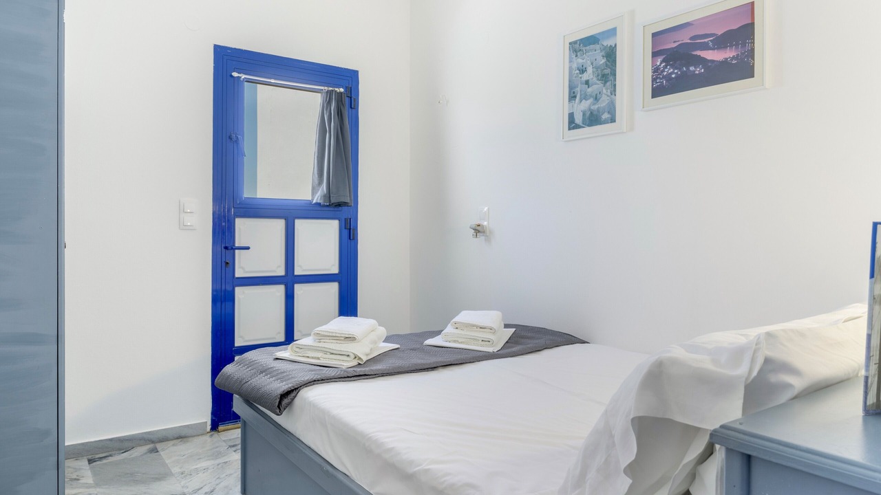 Photo of Bedroom in Ios