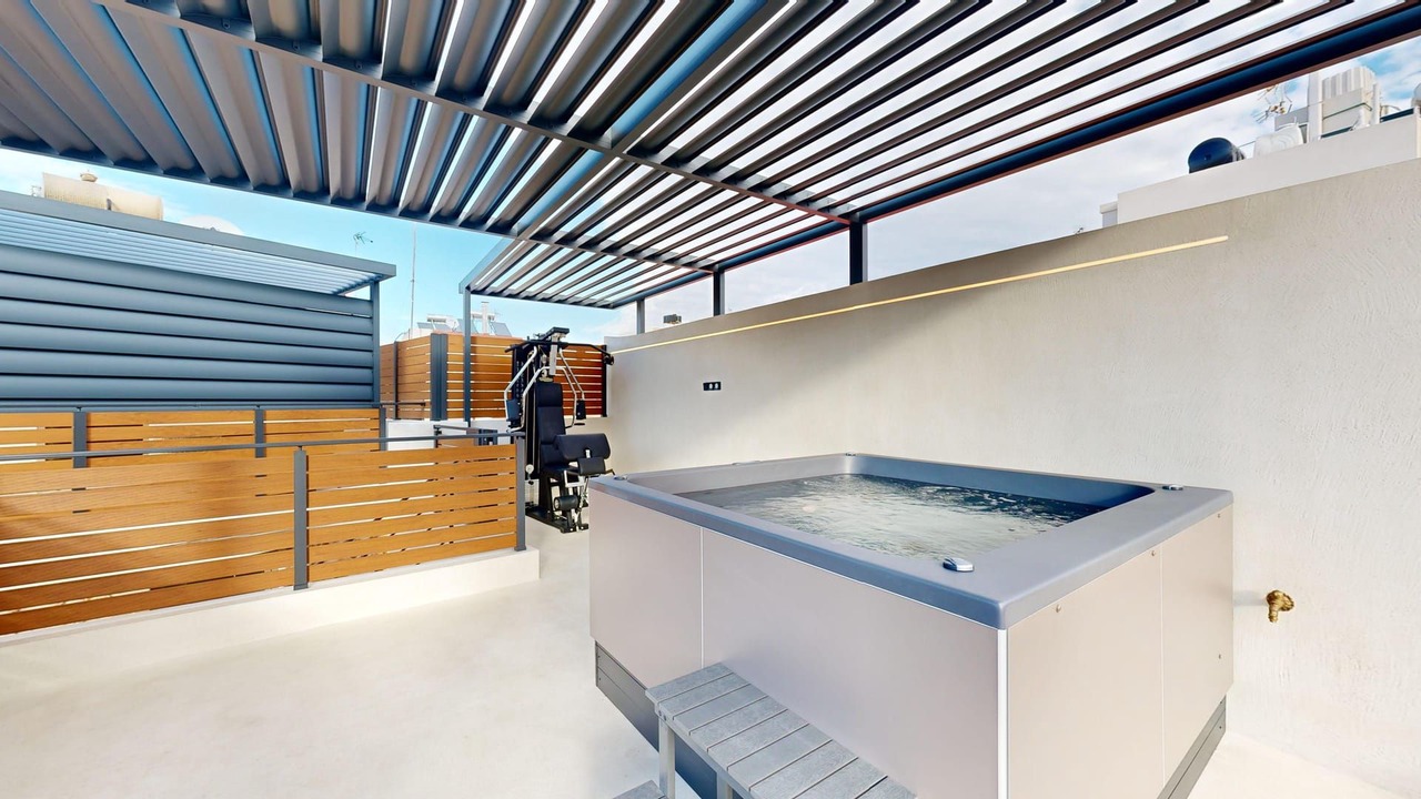 Photo of Patio Balcony in Malia