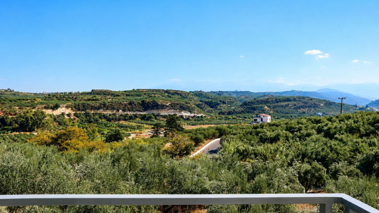 Photo of Outdoor in Polemarchi