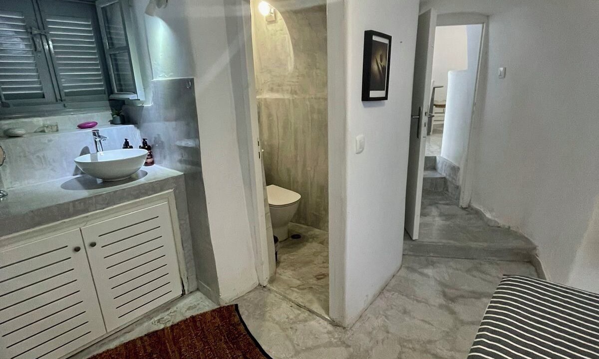 Photo of Bathroom in Messaria