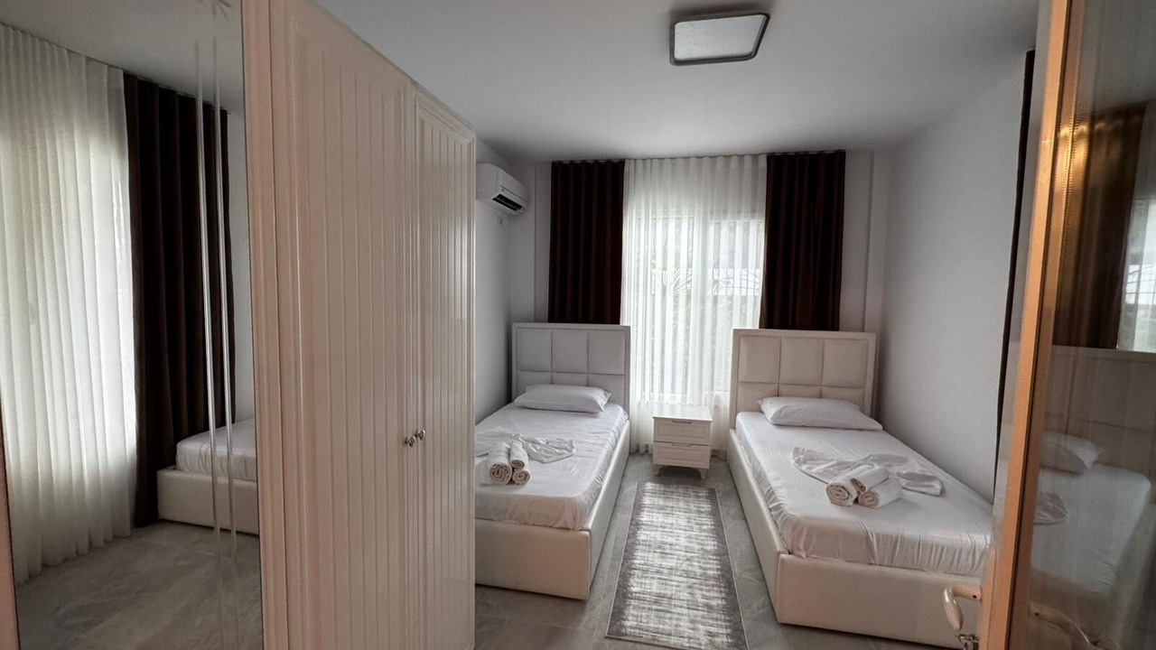 Photo of Bedroom in Qerek