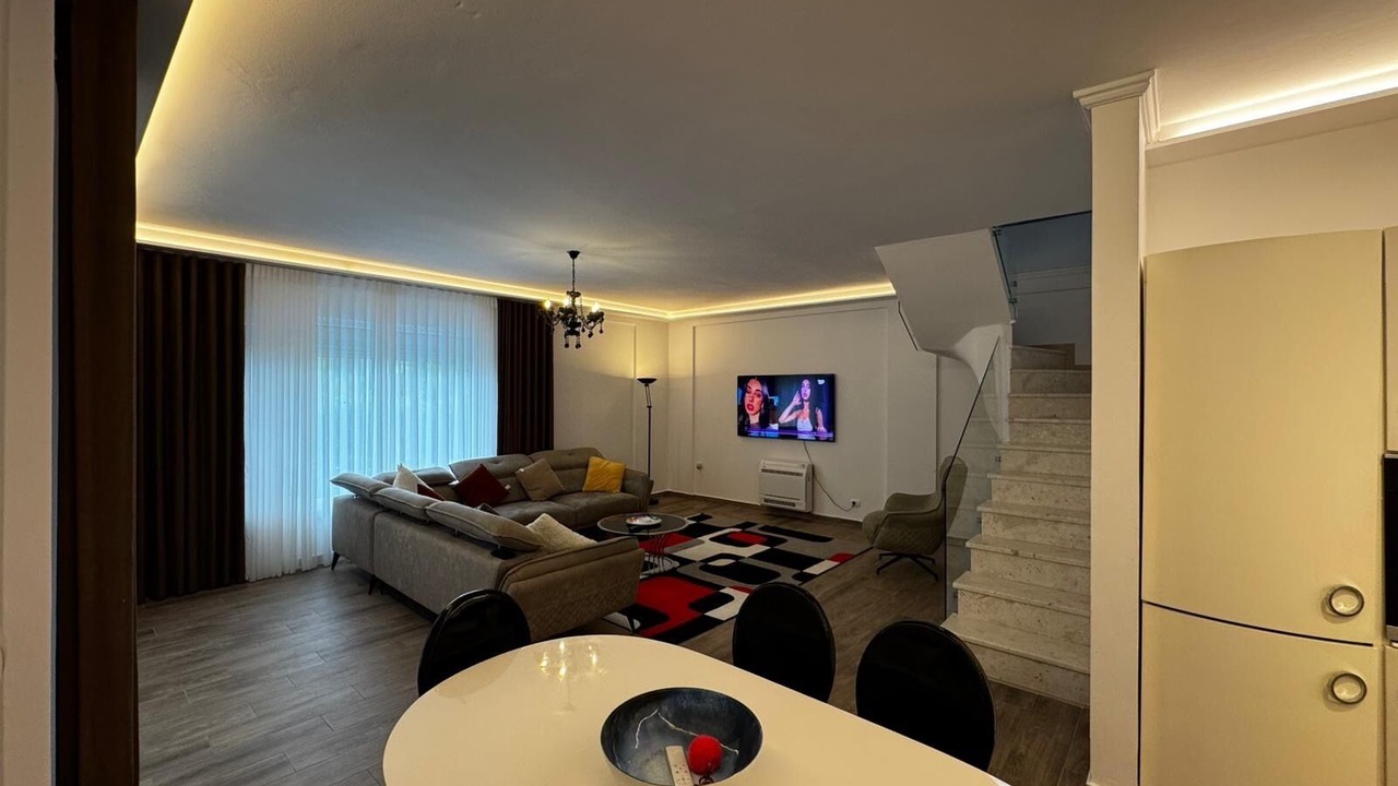 Photo of Livingroom in Qerek