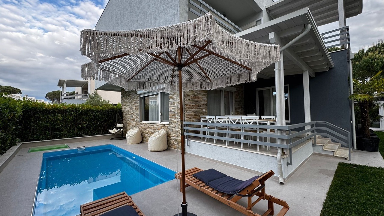 Photo of Outdoor in Qerek