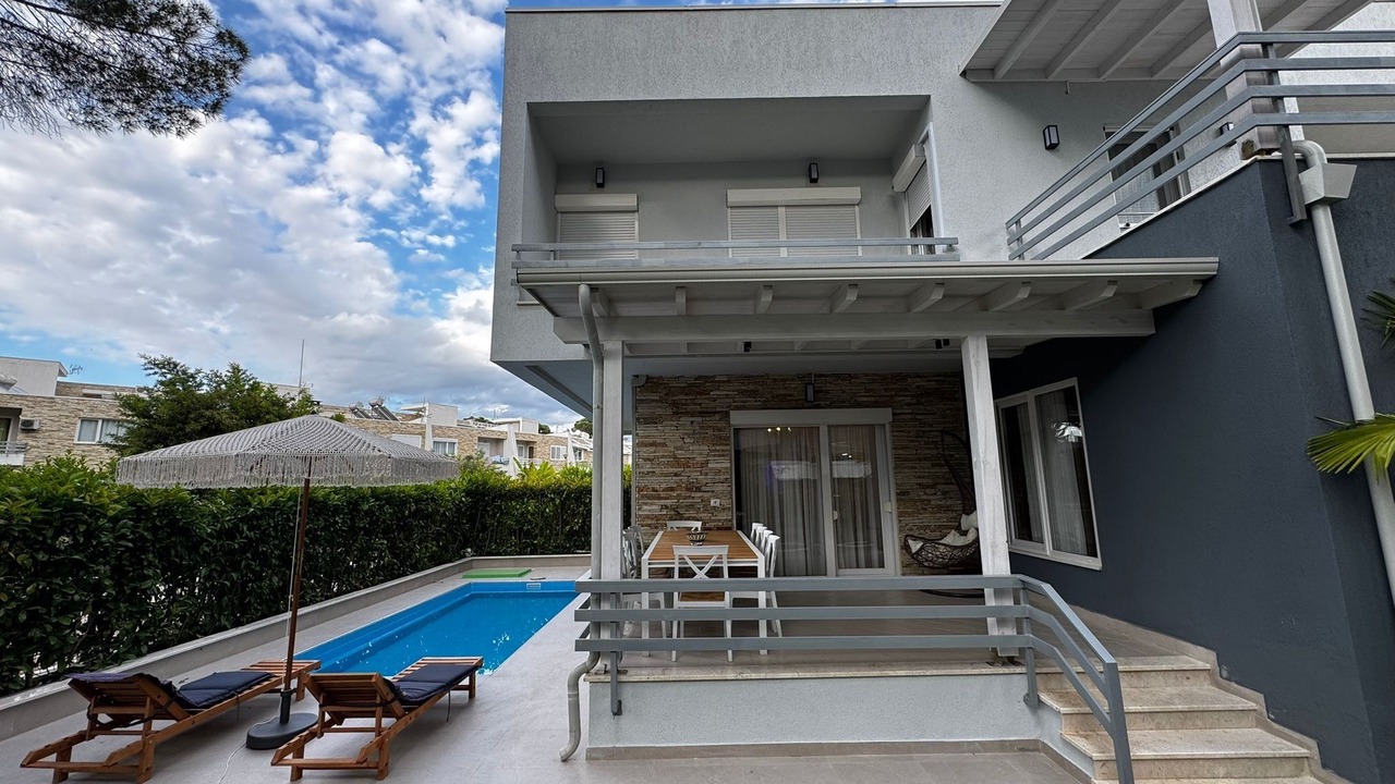 Photo of Outdoor in Qerek