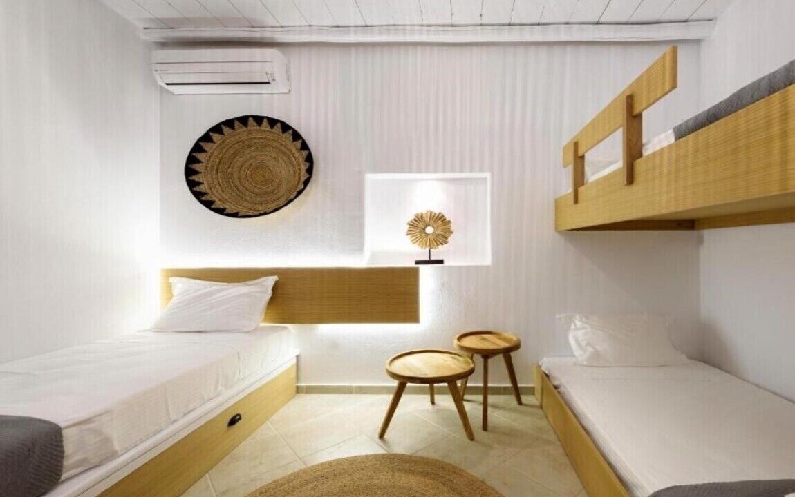 Photo of Bedroom in Drios