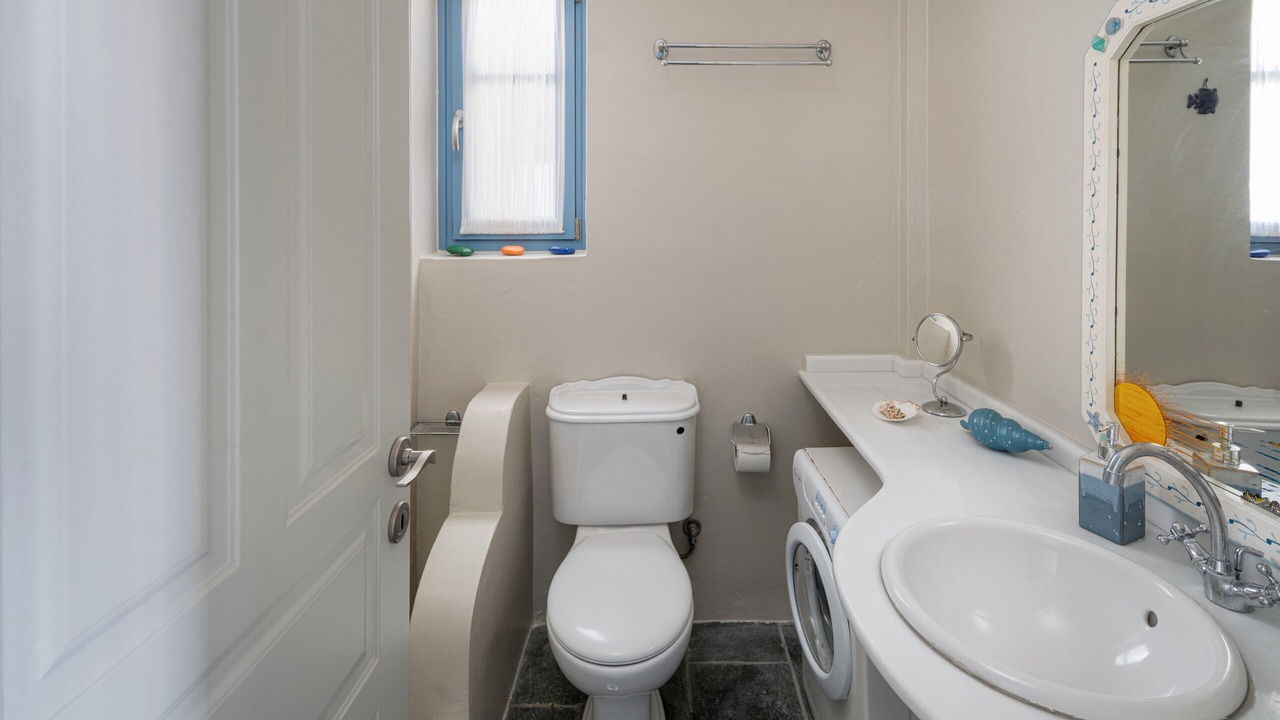 Photo of Bathroom in Serifos