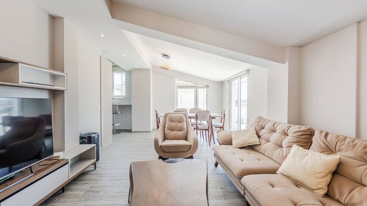 Photo of Livingroom in Golem
