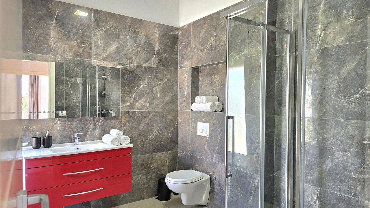 Photo of Bathroom in Ishem