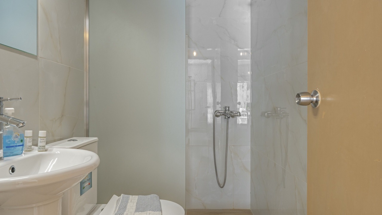 Photo of Bathroom in Kalymnos Town