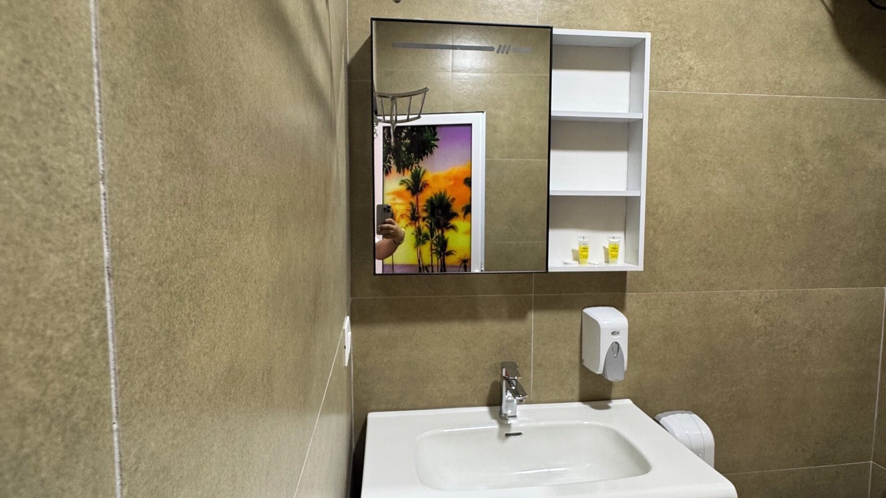 Photo of Bathroom in Golem
