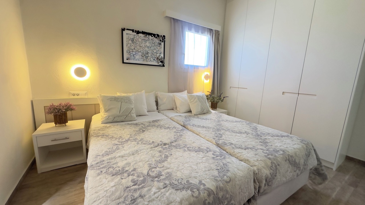 Photo of Bedroom in Ornos