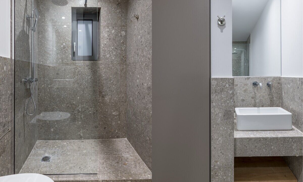 Photo of Bathroom in Omonia