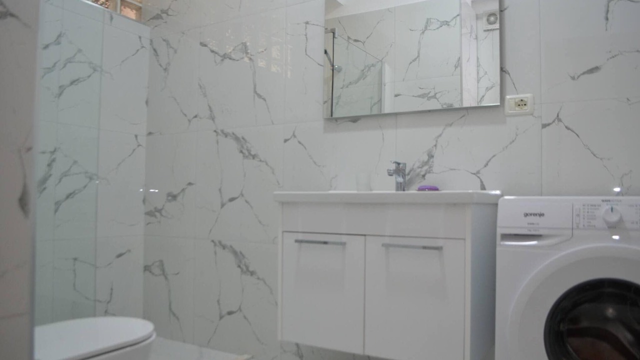 Photo of Bathroom in Qender