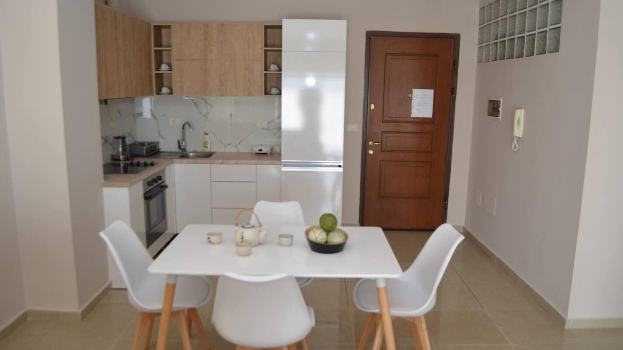 Photo of Livingroom in Qender