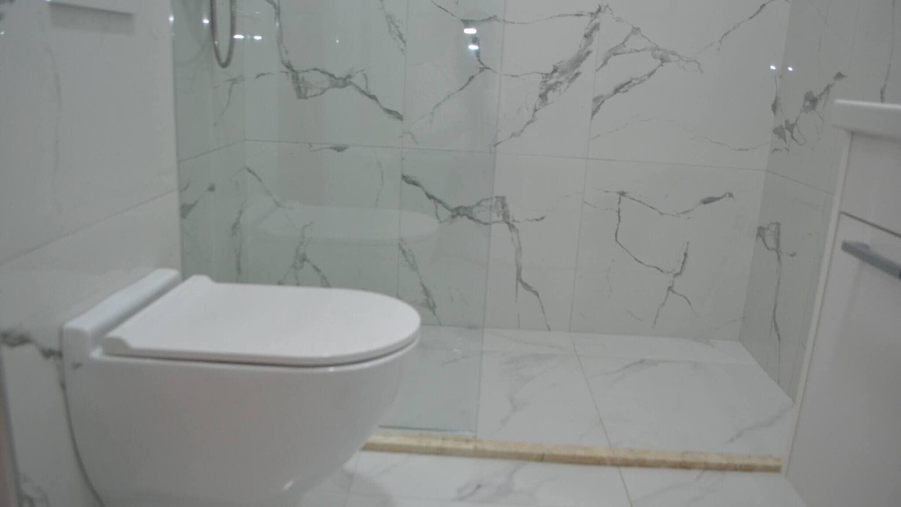 Photo of Bathroom in Qender