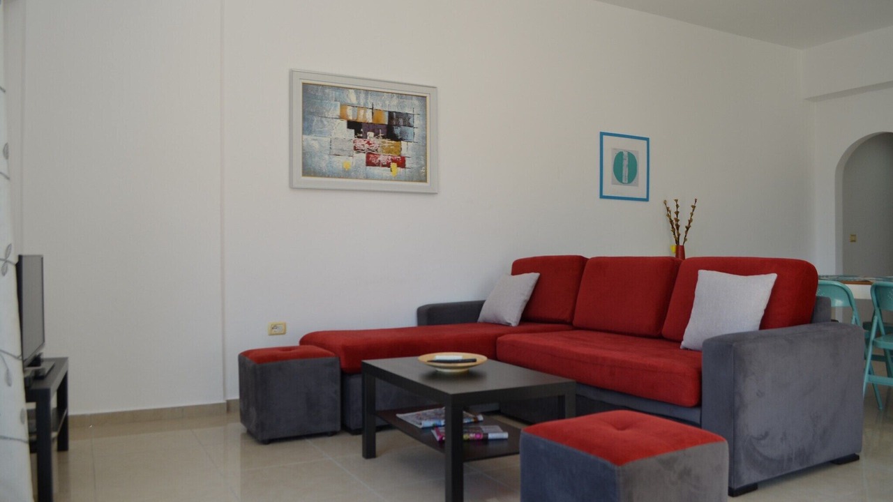 Photo of Livingroom in Qender