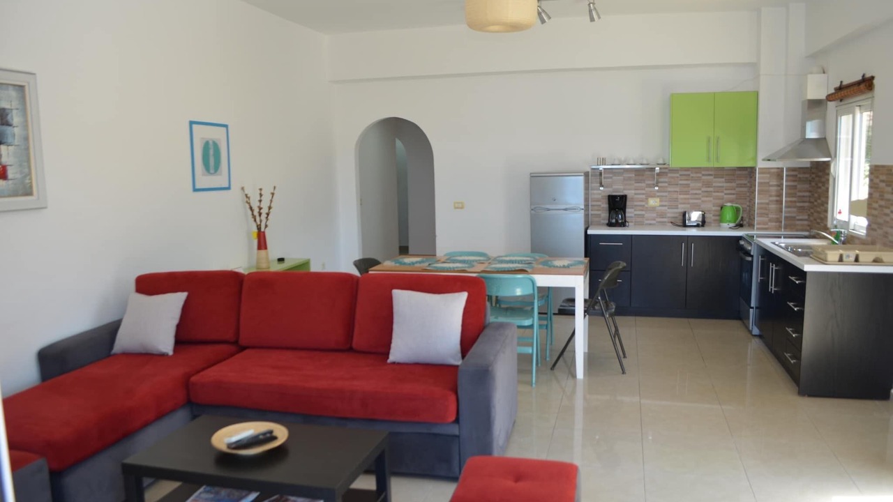 Photo of Livingroom in Qender