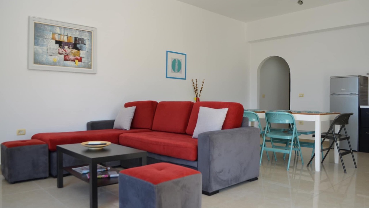 Photo of Livingroom in Qender