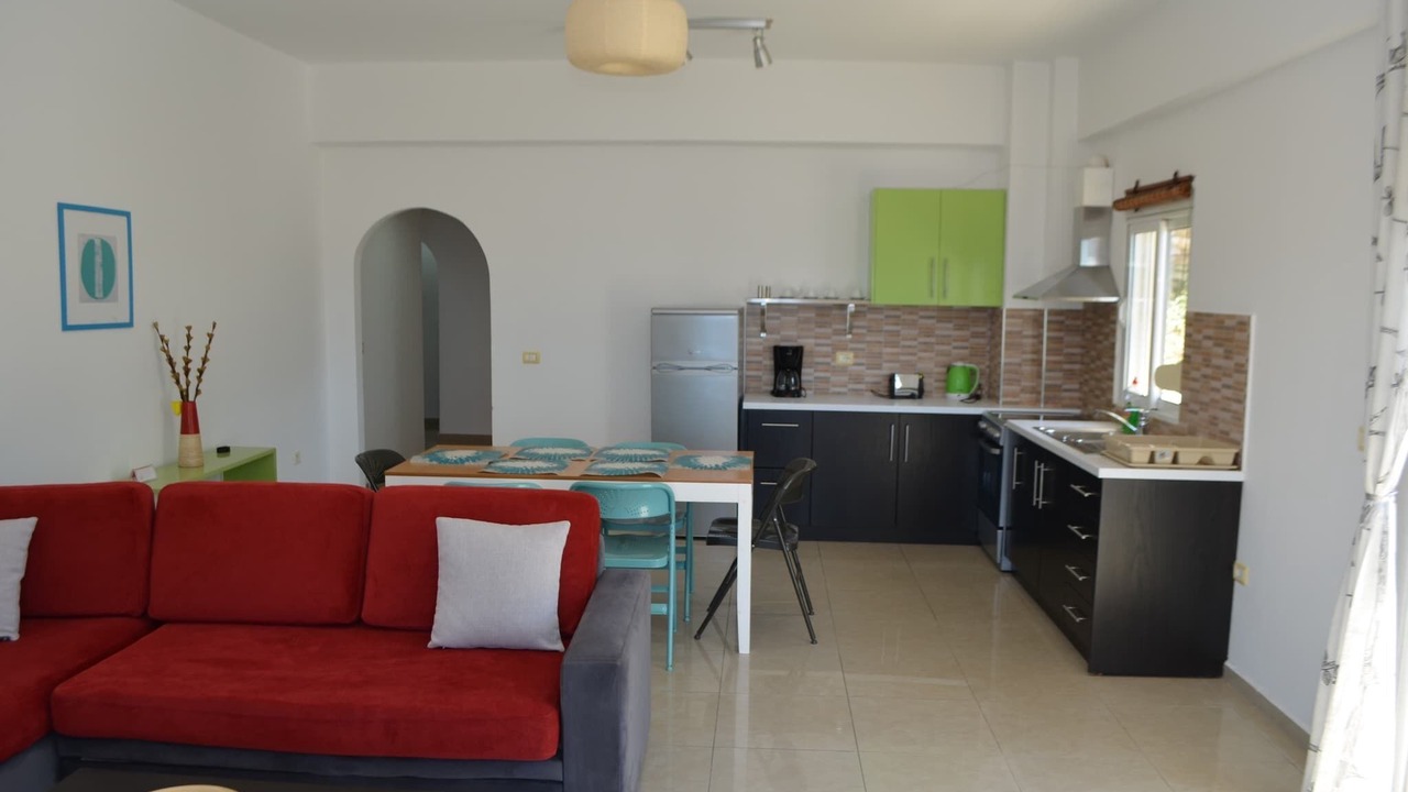 Photo of Livingroom in Qender
