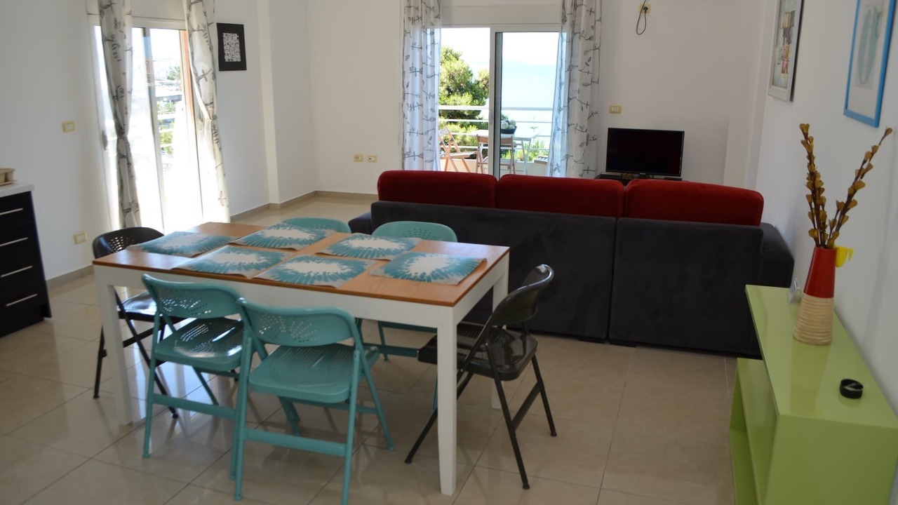 Photo of Livingroom in Qender