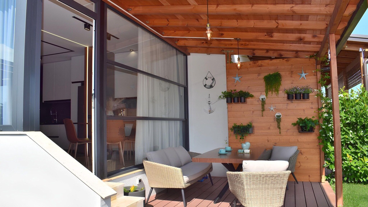 Photo of Patio Balcony in Qerek