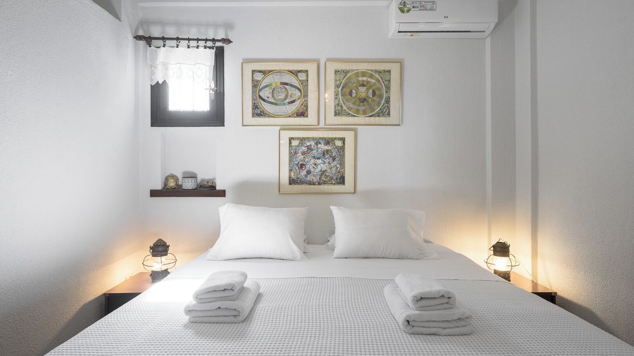 Photo of Bedroom in Pallini