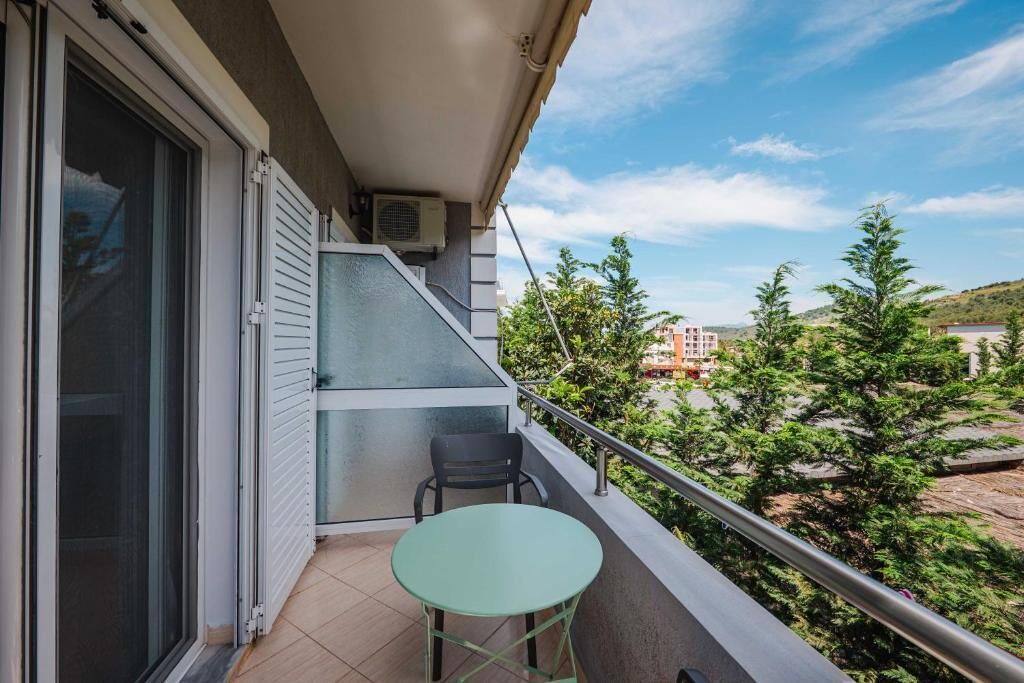 Photo of Patio Balcony in Ksamil
