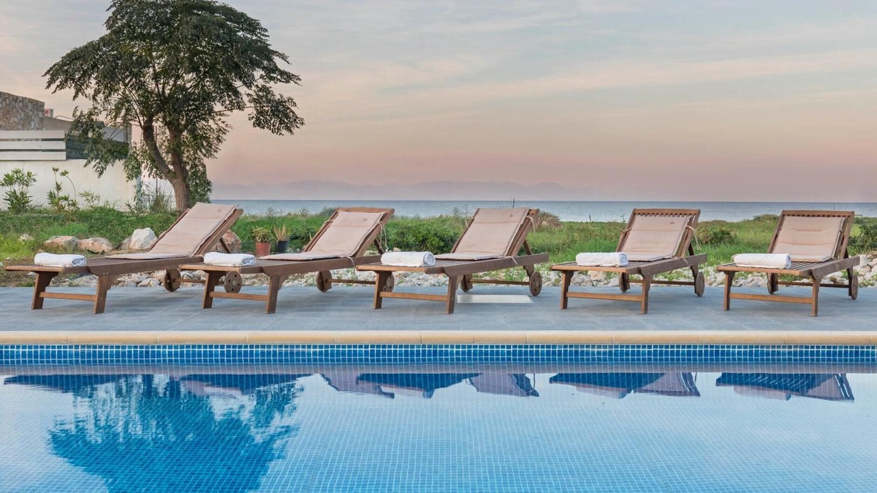 Photo of Outdoor in Ixia