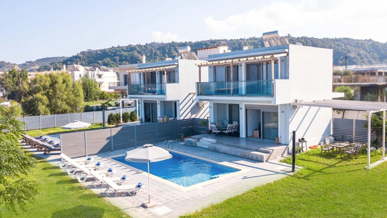 Photo of Outdoor in Ixia