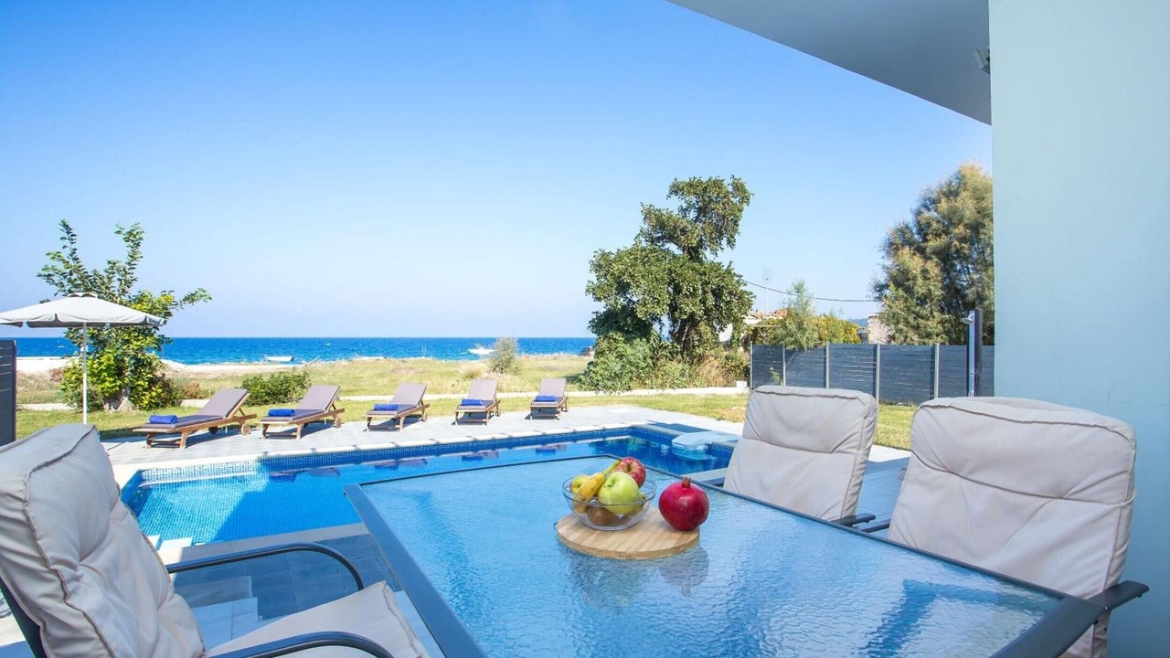 Photo of Outdoor in Ixia