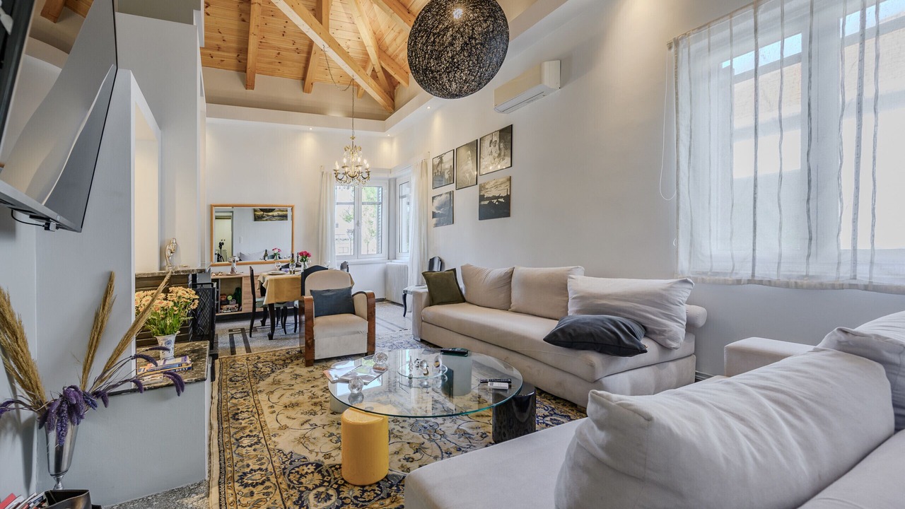 Photo of Livingroom in Chania Town