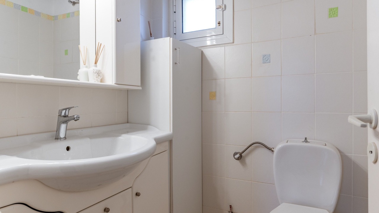 Photo of Bathroom in Agios Ioannis