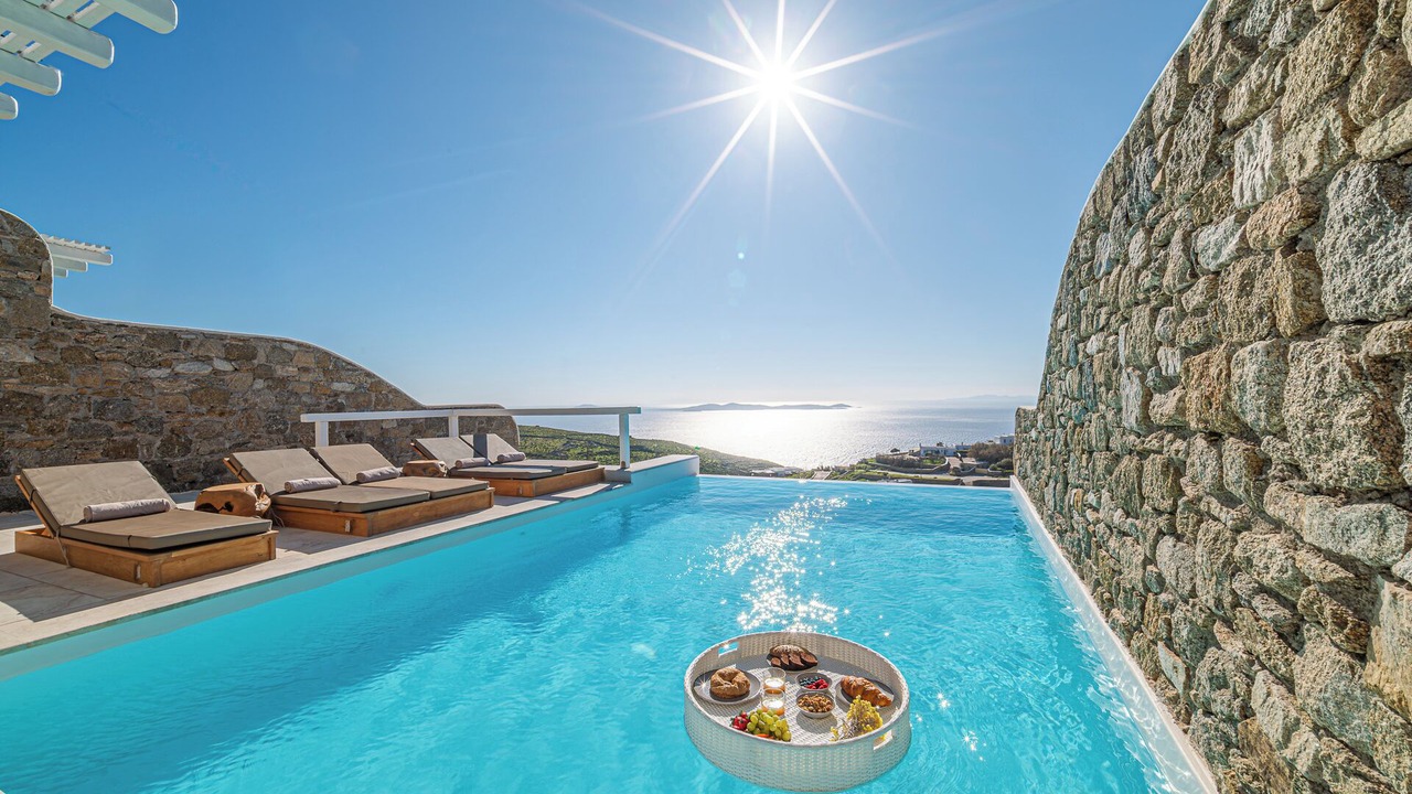 Photo of Bedroom in Faros Armenistis