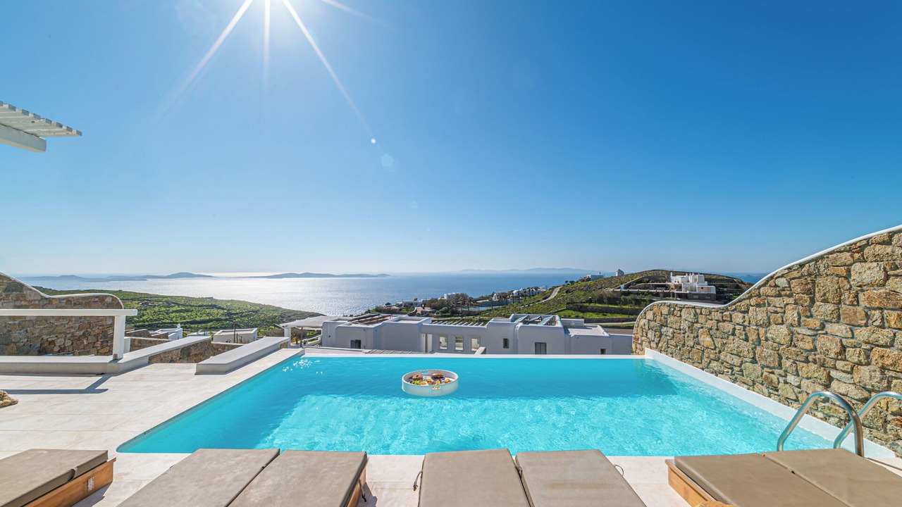 Photo of Bedroom in Faros Armenistis