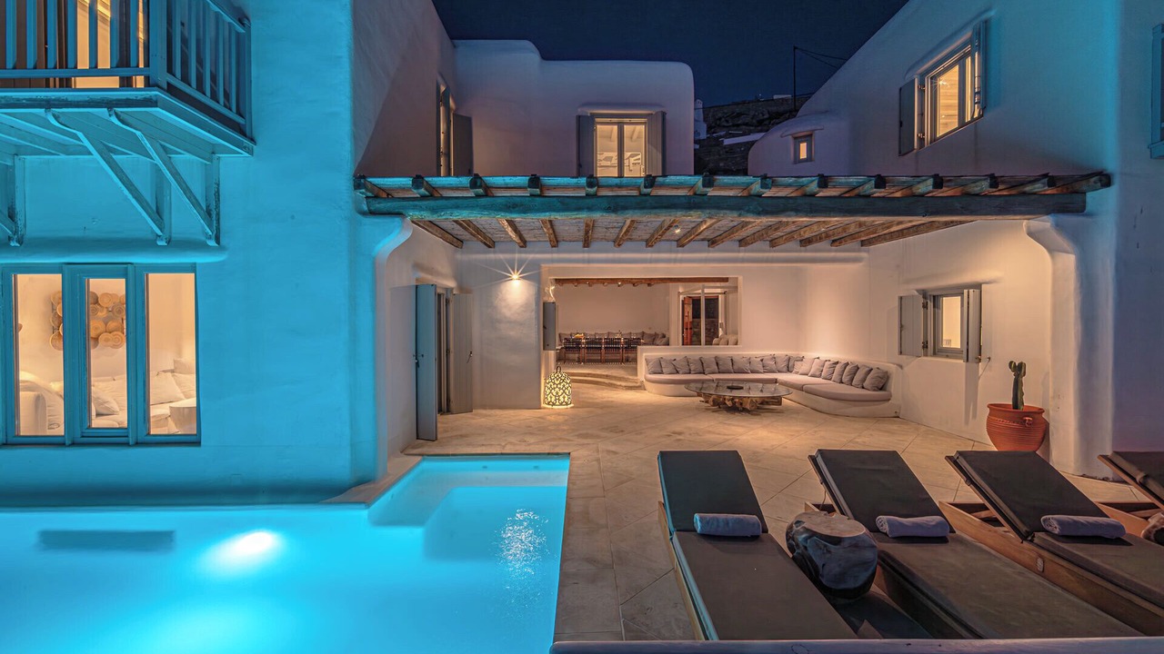 Photo of Bedroom in Faros Armenistis