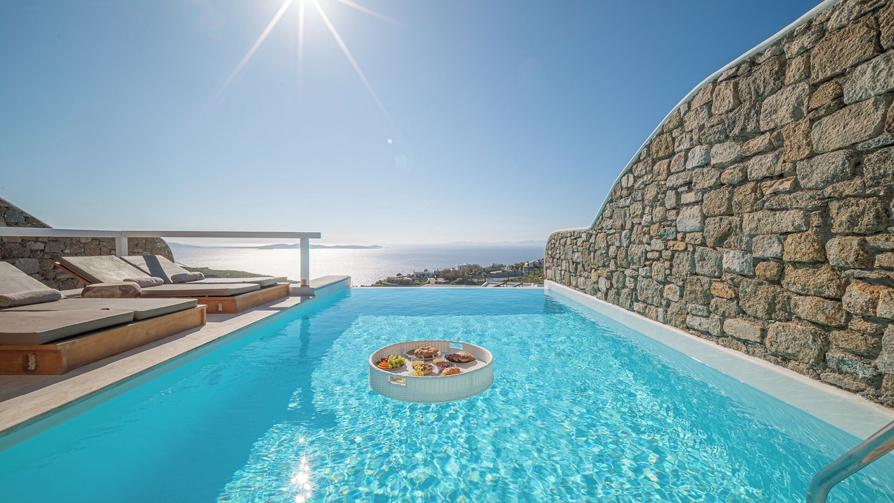 Photo of Bedroom in Faros Armenistis