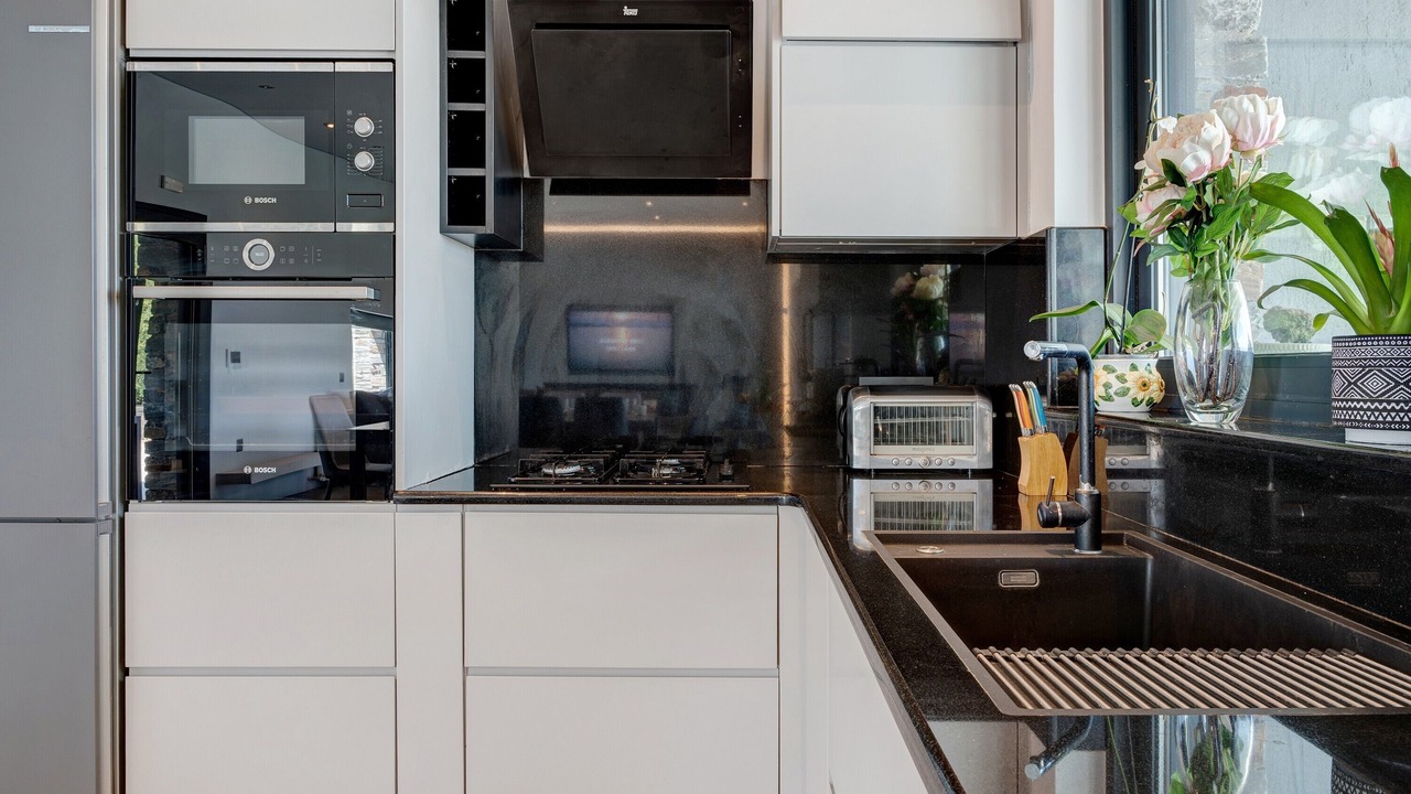 Photo of Kitchen in Ellinika