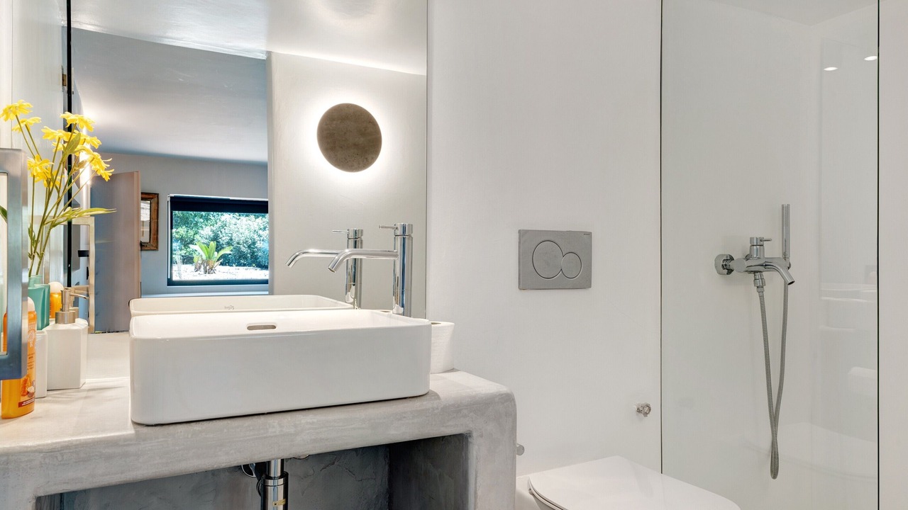 Photo of Bathroom in Ellinika
