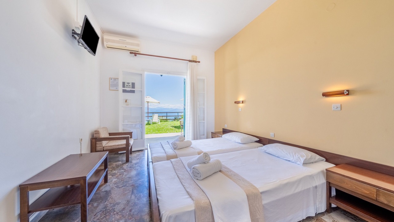 Photo of Bedroom in Benitses