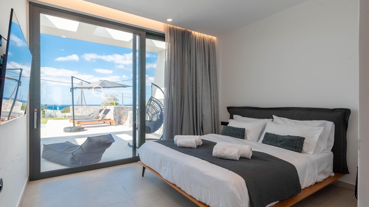 Photo of Bedroom in Anissaras