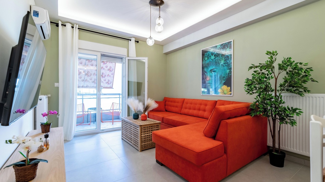 Photo of Livingroom in Metaxourgio