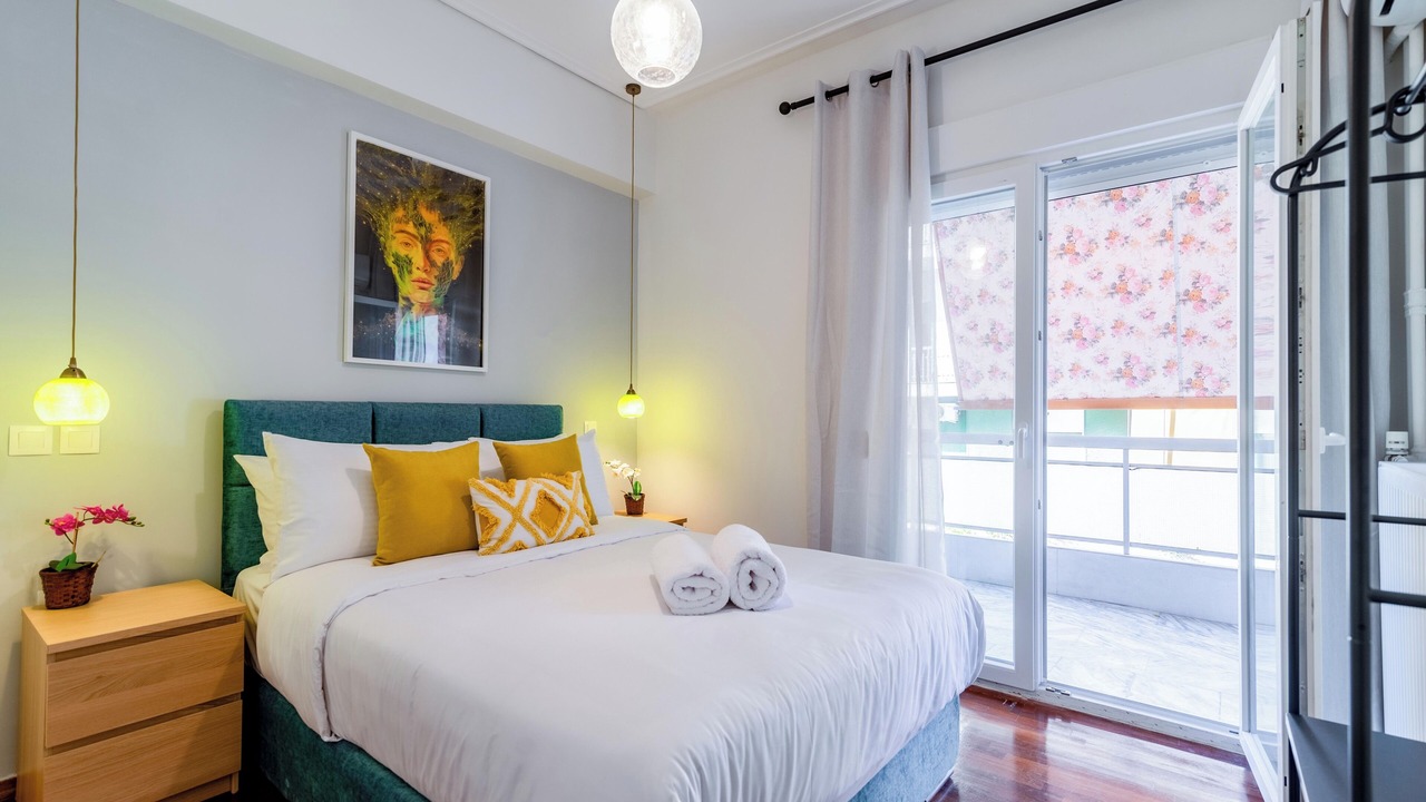 Photo of Bedroom in Metaxourgio