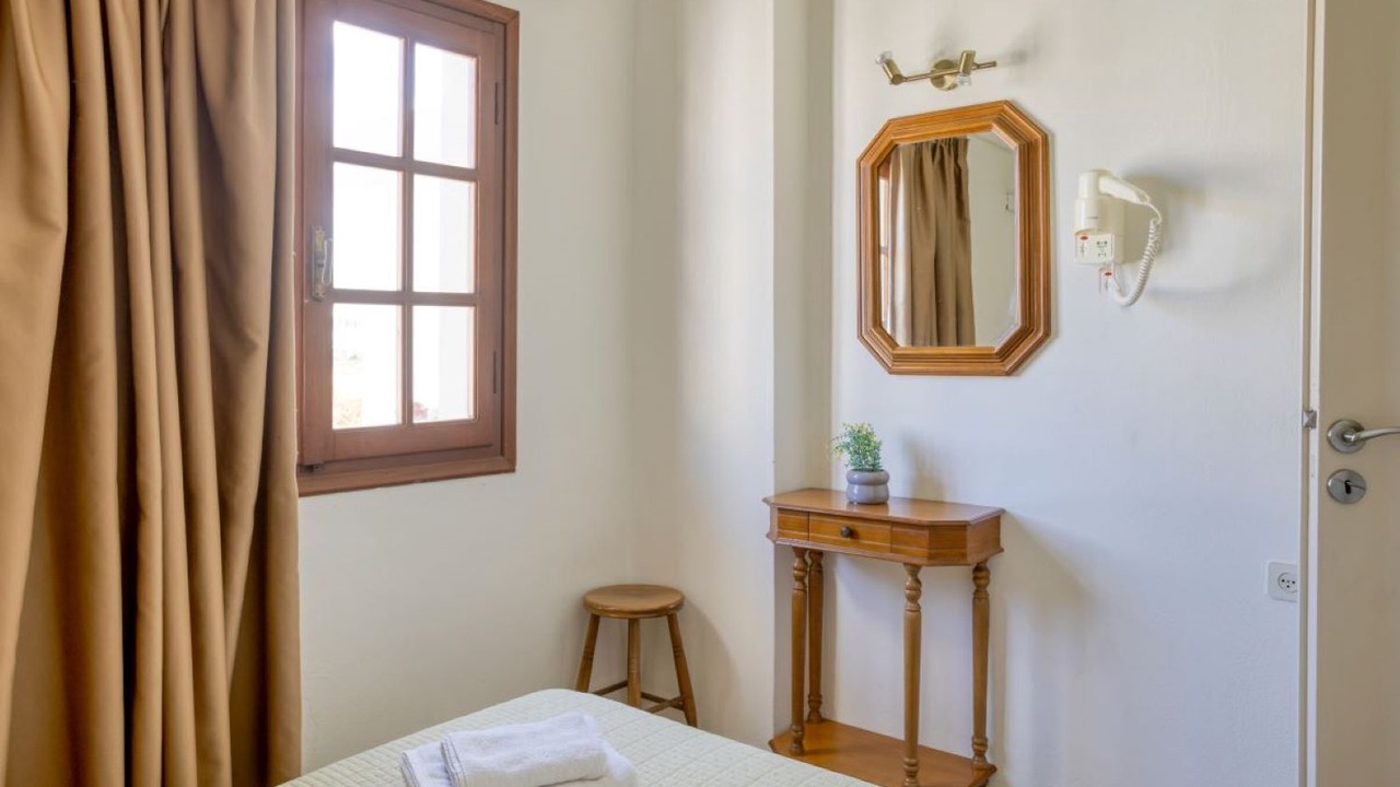 Photo of Bedroom in Kato Gouves